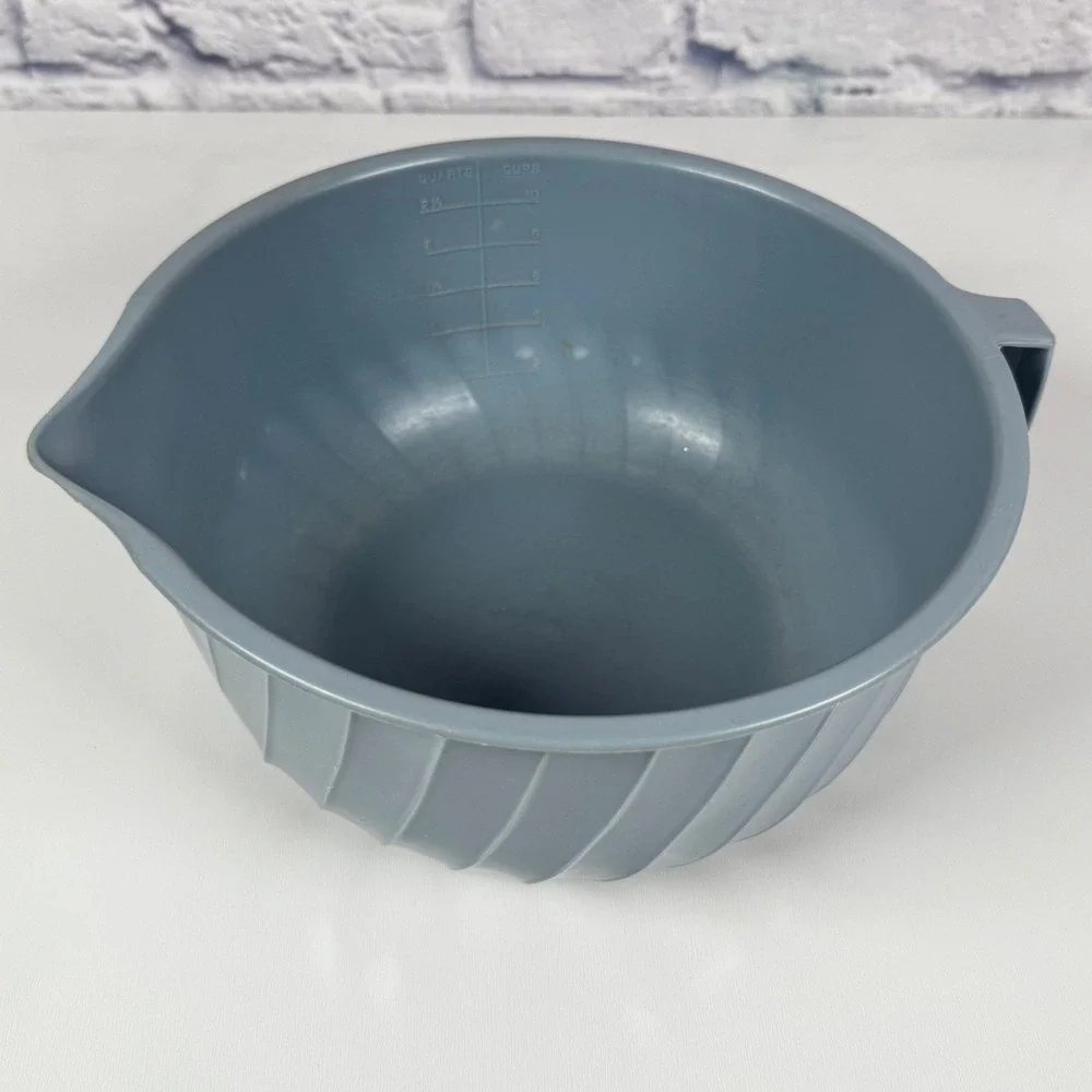Vintage Shamrock Neatway Blue Swirl 2.5 QT Plastic Mixing Batter Bowl 10Cup READ